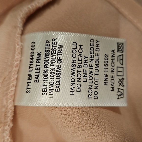 💕LUSH💕 Lace Trim V-Neck Camisole ~ Ballet Pink L NWT - Picture 9 of 9